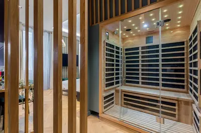Plan de l'établissement Love Room Balneo Sauna Pierre Corneille !