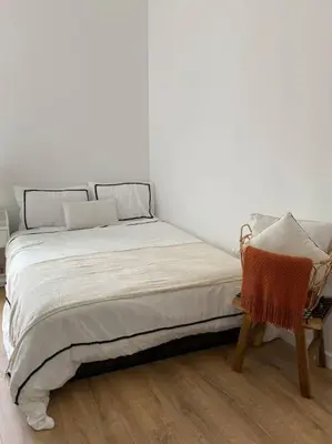 Un ou plusieurs lits dans un hébergement de l'établissement Collection Terreaux - No 4 Balcon sur place w AC