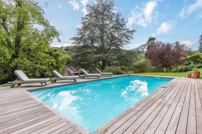 Piscine de l'établissement Le Pressoir - Newly refurbished house with contemporary decoration ou située à proximité