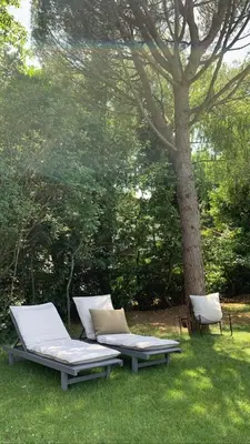 Jardin de l'établissement L'atelier - Charming House with swimming pool and garden