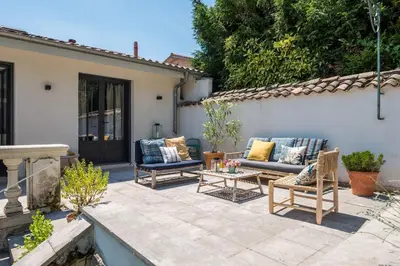 Coin salon dans l'établissement Maison Ré - chic and relaxed house with pool and garden
