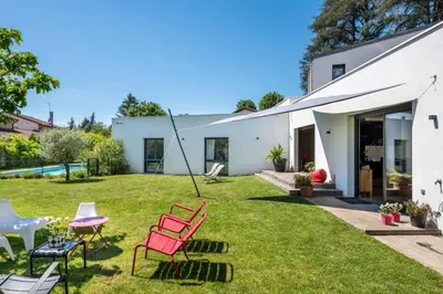 Jardin de l'établissement Togo - Stunning contemporary architect's house
