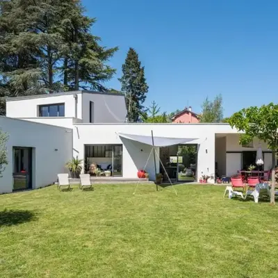 Togo - Stunning contemporary architect's house