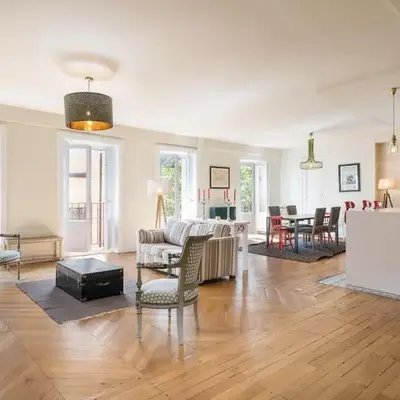 Sand - Renovated top floor apartment