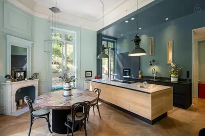 Cuisine ou kitchenette dans l'établissement Carlotta - Magnificent old and charming mansion with a view