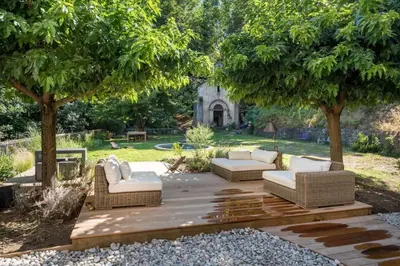 Jardin de l'établissement Carlotta - Magnificent old and charming mansion with a view