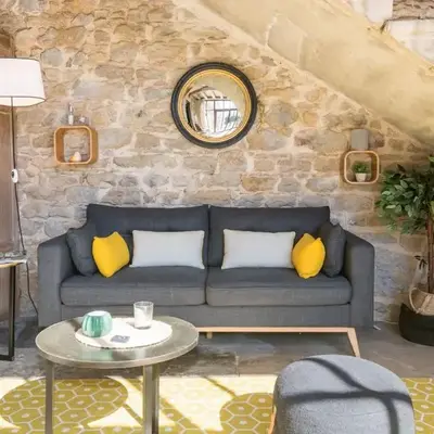 Les Pierres - Charming and typical stone house