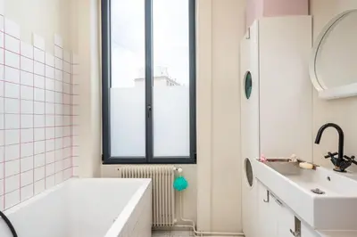 Salle de bains dans l'établissement Le Marronnier - charming house with swimming pool
