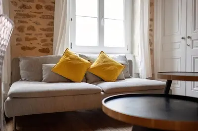 Coin salon dans l'établissement GuestReady - A classy stay in the heart of Lyon