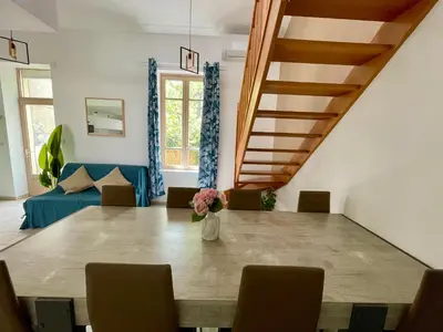 Coin salon dans l'établissement BnGo I Maison Mimosa I Jardin, 3 chambres, 9 personnes
