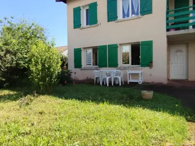 Jardin de l'établissement Accueil curistes et Thermes