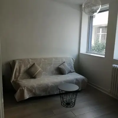 Studio Cours Emile Zola Métro République