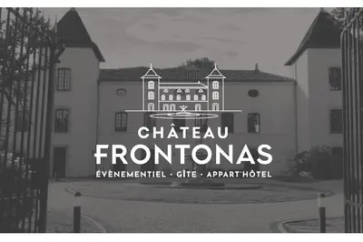 Certificat, récompense, panneau ou autre document affiché dans l'établissement Château Frontonas gîte ferme