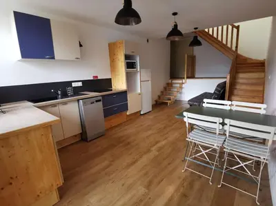 Cuisine ou kitchenette dans l'établissement gites des ammonites
