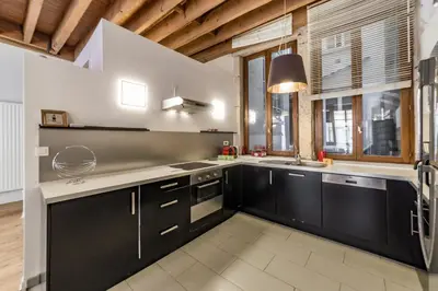 Cuisine ou kitchenette dans l'établissement All in Lyon | Grand T3 esprit loft – Central
