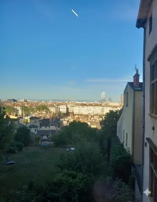 Vue générale sur Lyon ou vue de la ville depuis l'appartement