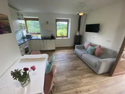 Cuisine ou kitchenette dans l'établissement Gîte de Chamelet - Nature et tranquillité