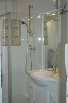 Salle de bains dans l'établissement Appartement courte durée F1