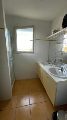 Salle de bains dans l'établissement Chez Nath et Scott