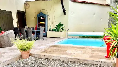 Piscine de l'établissement Maison La Réclusière 4 étoiles - Piscine ou située à proximité