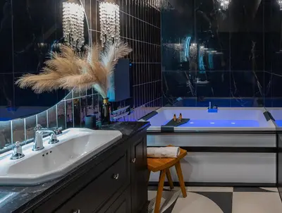 Salle de bains dans l'établissement Host Inn Fancy Sūite