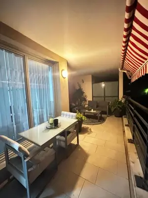 Coin salon dans l'établissement Appartement t3 70 m2