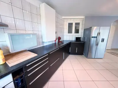 Cuisine ou kitchenette dans l'établissement L'Échappée Viennoise
