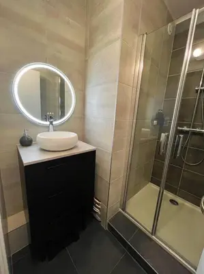 Salle de bains dans l'établissement Appartement COSY Gare Chateaucreux