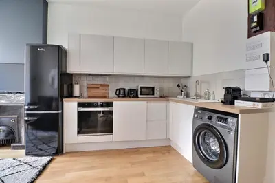 Cuisine ou kitchenette dans l'établissement The Herriot - T3 in the Heart of the City - Lyon 1st