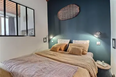 Un ou plusieurs lits dans un hébergement de l'établissement La Loge - Beautiful T2 Apartment - Lyon 5th