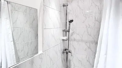 Salle de bains dans l'établissement Merengue - Appartement 10 personnes - Check in h24 & Wifi