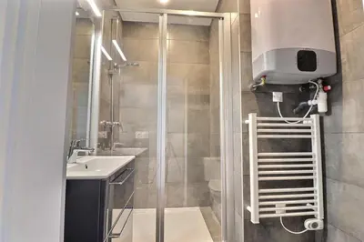 Salle de bains dans l'établissement Le Quai d'Or - Apartment for monthly rental - Lyon 4th