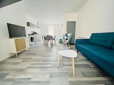 Télévision ou salle de divertissement dans l'établissement Gite Le Cocon de Soie 4 à 5 pers