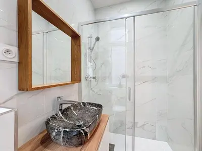Salle de bains dans l'établissement Cosy appartement, Lyon Centre Capucins 2