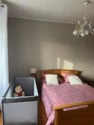 Un ou plusieurs lits dans un hébergement de l'établissement Corps de ferme à 50min de Lyon