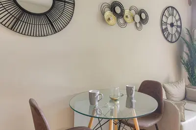 Coin salon dans l'établissement Joli duplex avec jardin, 2 personnes, Écully