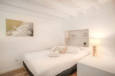 Un ou plusieurs lits dans un hébergement de l'établissement Appartement spacieux, proche gare, Lyon 3e