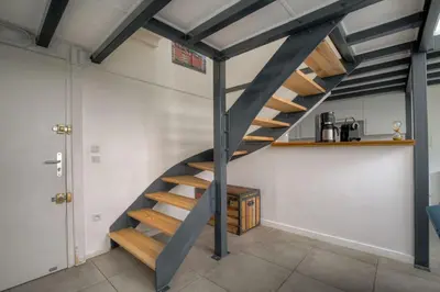 Cuisine ou kitchenette dans l'établissement Appartement spacieux, proche gare, Lyon 3e