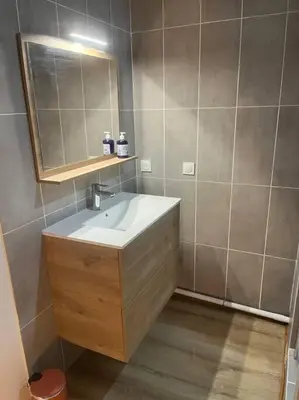 Salle de bains dans l'établissement BACH studio BALNEO au calme parking gratuit