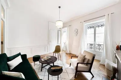 Coin salon dans l'établissement Appartement bourgeois, deux chambres, Bellecour