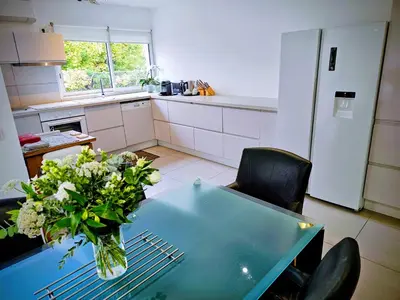 Cuisine ou kitchenette dans l'établissement Terrasse de Malissol