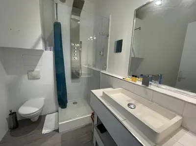 Salle de bains dans l'établissement Studio moderne et lumineux, proche Tete d Or, Lyon