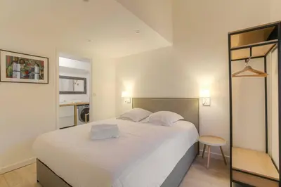 Un ou plusieurs lits dans un hébergement de l'établissement Joli T2 avec mezzanine, secteur gare, Lyon 3 - rue Baraban
