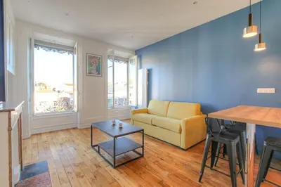 Coin salon dans l'établissement Bel appartement lumineux, Croix-Rousse - Hôpitaux