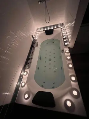 Salle de bains dans l'établissement Trendy love Balnéo