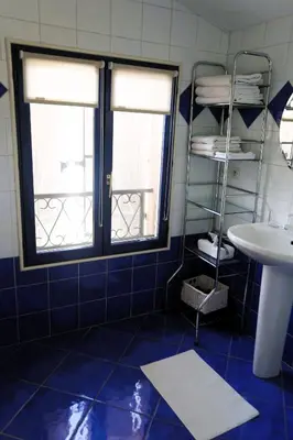 Salle de bains dans l'établissement Les chambres de la Dombes