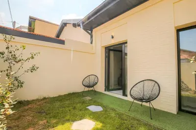 Jardin de l'établissement T3 spacieux en duplex, 2 chambres, Villeurbanne