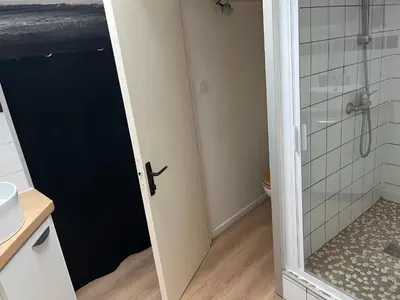 Salle de bains dans l'établissement La Tour Ronde