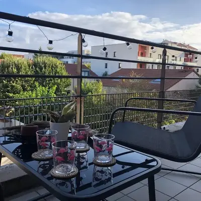 Un balcon à Monplaisir- 4 lits -garage - 47m2