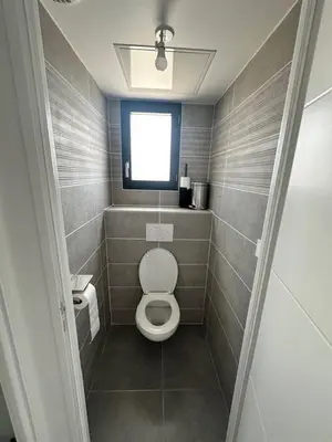 Salle de bains dans l'établissement House 60 with 3 bedrooms lechaffardcom